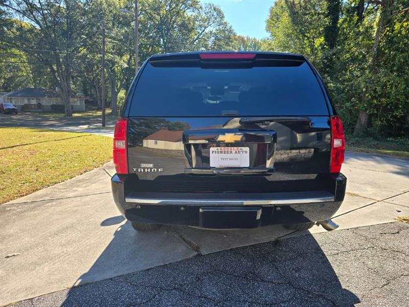 Chevrolet Tahoe LTZ 4WD 2013