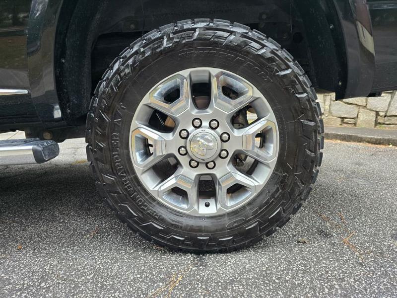 RAM 2500 Longhorn Crew Cab SWB 4WD 2017 RAM 2500 Longhorn Crew Cab SWB 4WD 2017