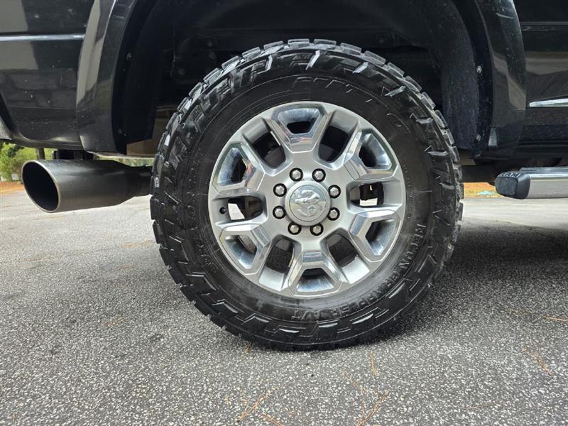 RAM 2500 Longhorn Crew Cab SWB 4WD 2017 RAM 2500 Longhorn Crew Cab SWB 4WD 2017