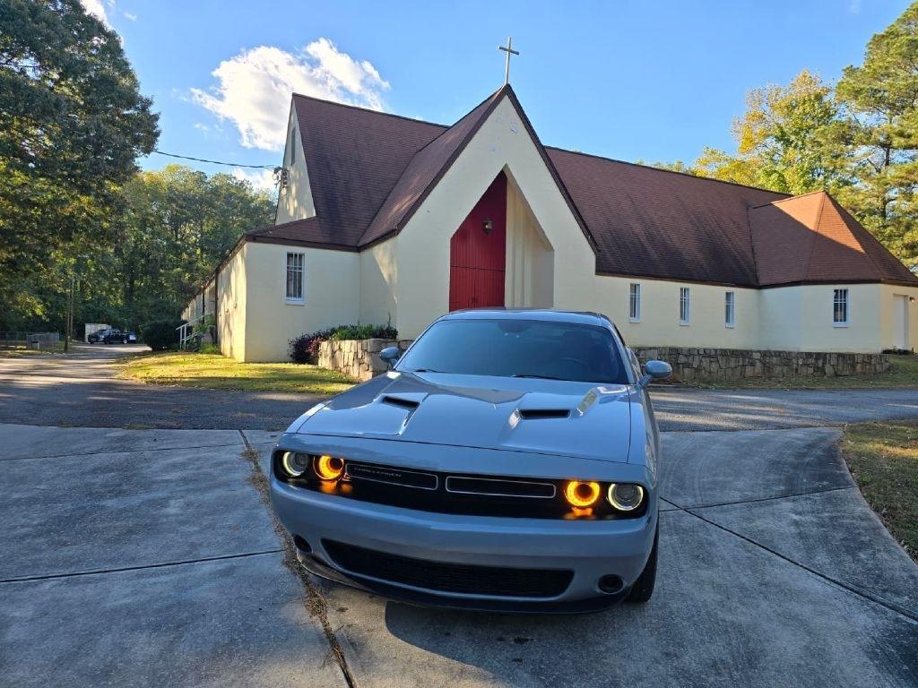 Dodge Challenger SXT AWD 2021