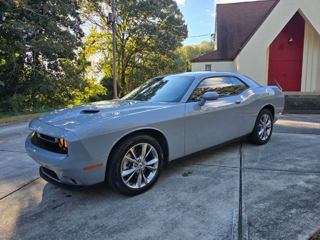 Dodge Challenger SXT AWD 2021