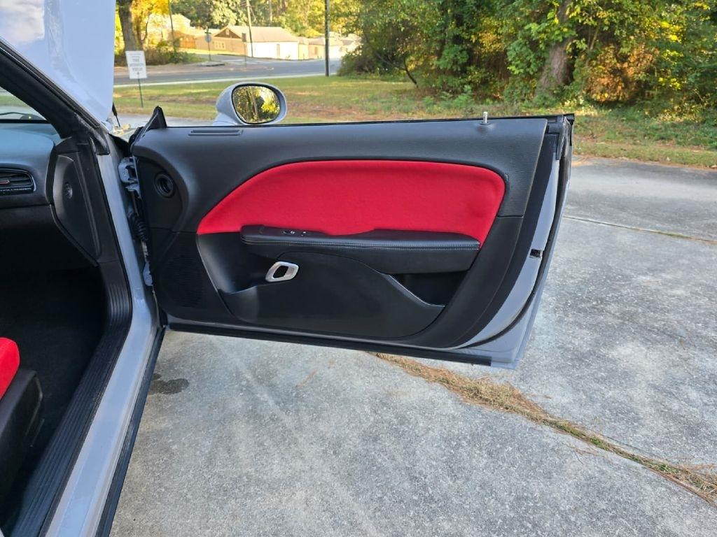 Dodge Challenger SXT AWD 2021