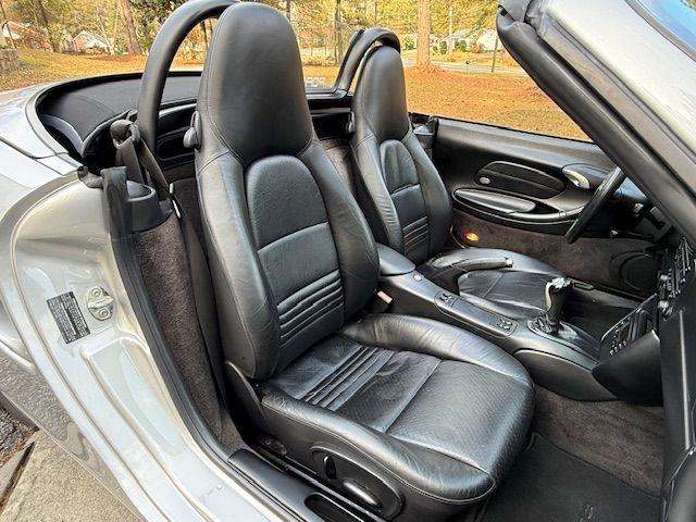 Porsche Boxster Base 2001