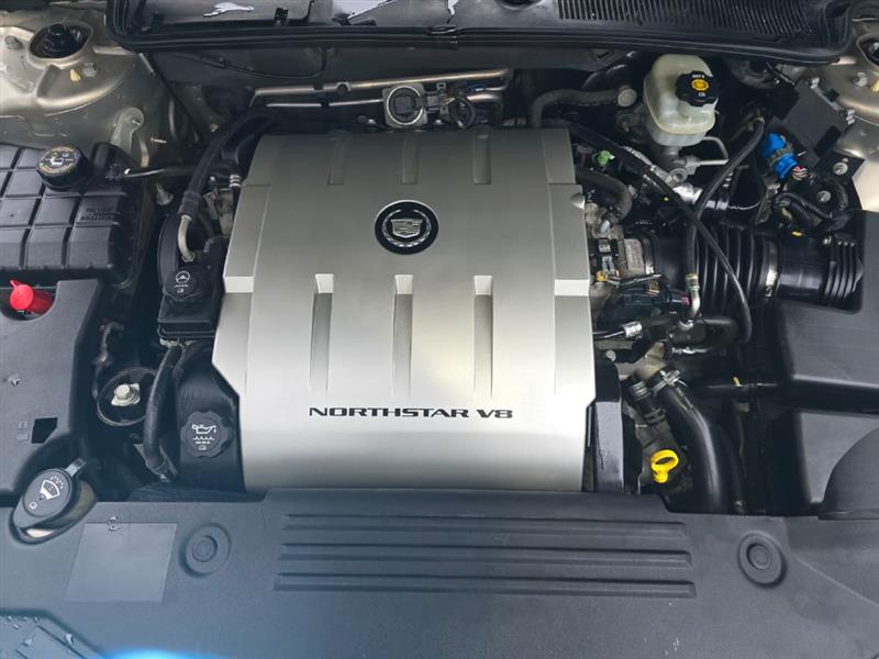 Cadillac DTS Sedan 2007