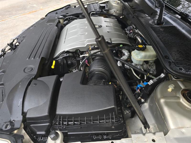 Cadillac DTS Sedan 2007