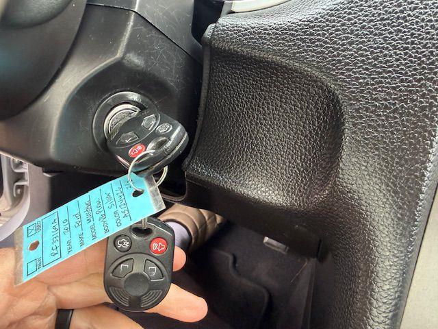 Ford Mustang V6 Convertible 2010