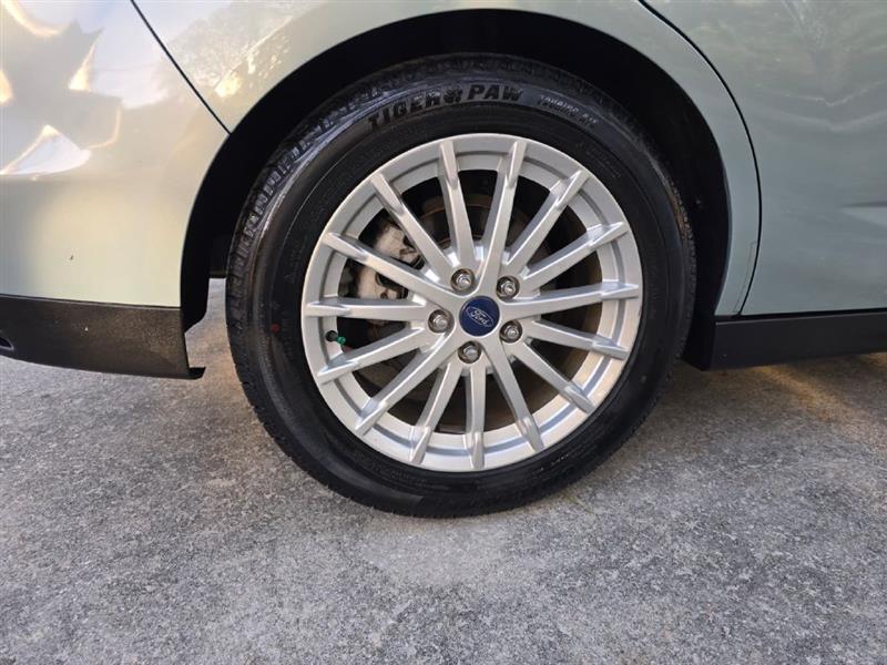 Ford C-Max Hybrid SEL 2013