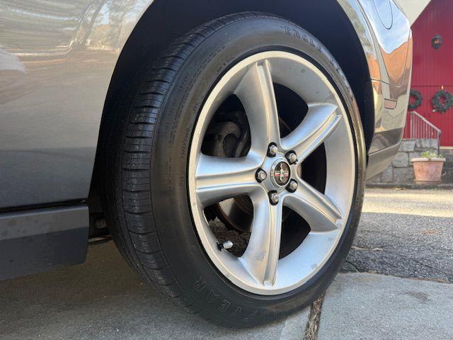 Ford Mustang GT convertible 2010