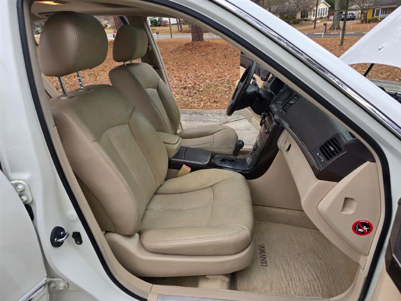 Kia Amanti Sedan 2007