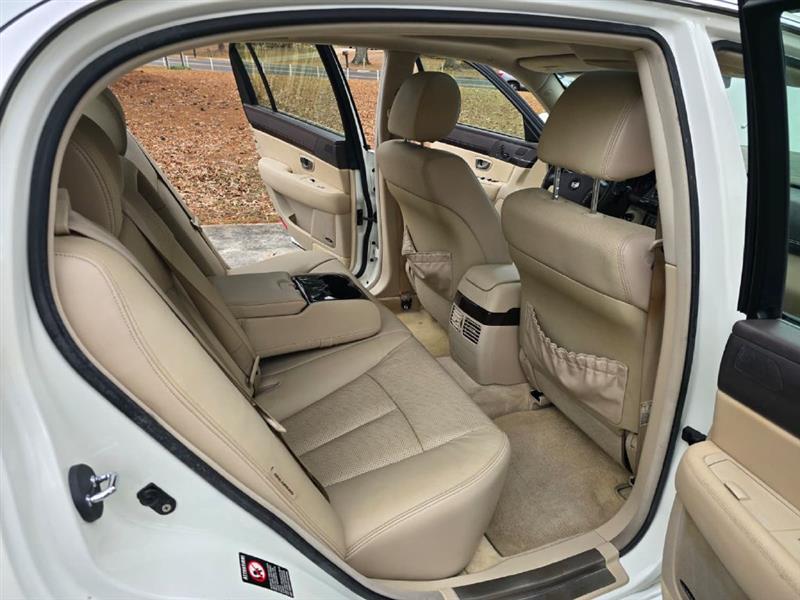 Kia Amanti Sedan 2007