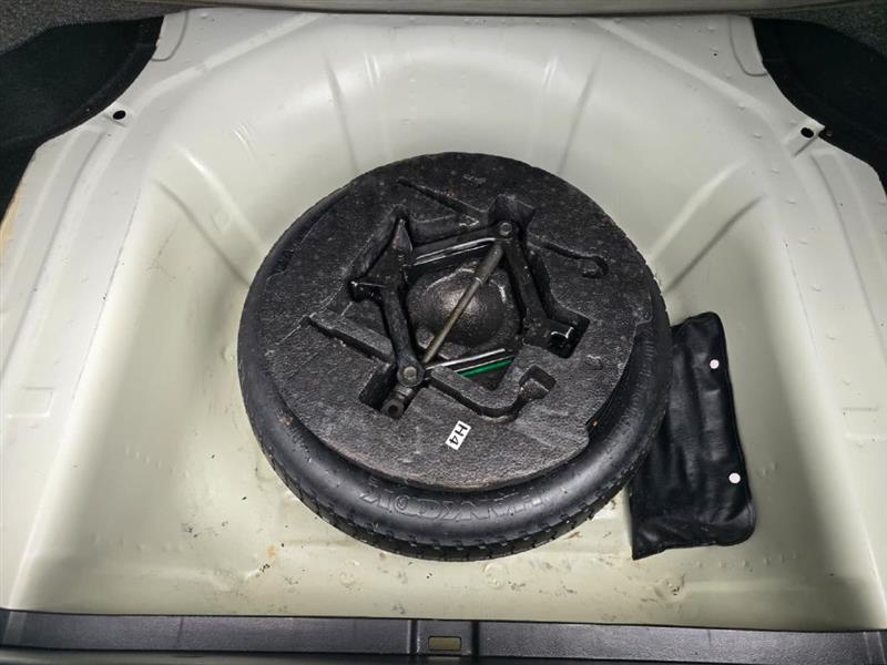 Kia Amanti Sedan 2007