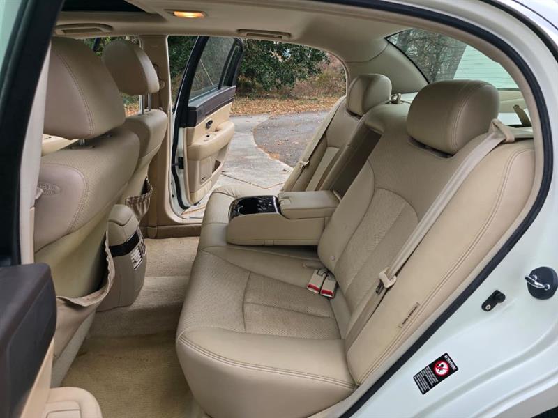 Kia Amanti Sedan 2007