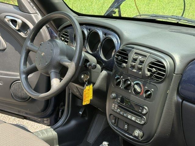 Chrysler PT Cruiser Convertible 2005