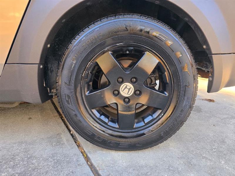 Honda Element EX 2WD AT w/ Front Side Airbags 2004