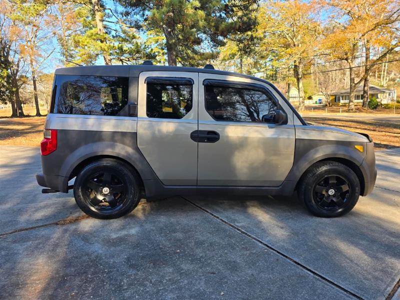 Honda Element EX 2WD AT w/ Front Side Airbags 2004