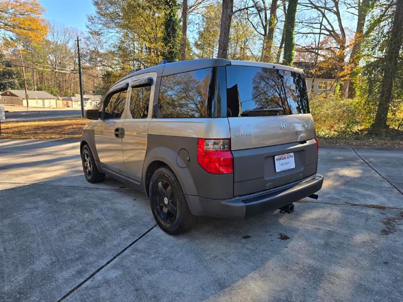 Honda Element EX 2WD AT w/ Front Side Airbags 2004