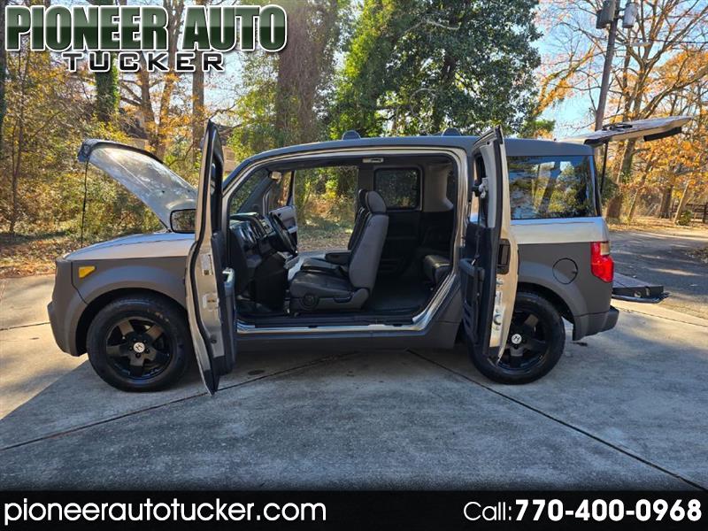 2004 Honda Element EX's photo