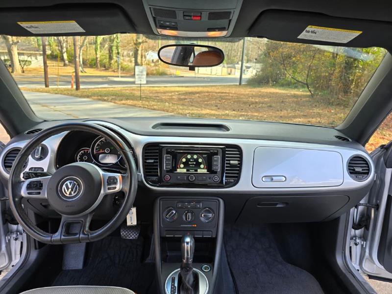 Volkswagen Beetle 1.8T Classic 2015