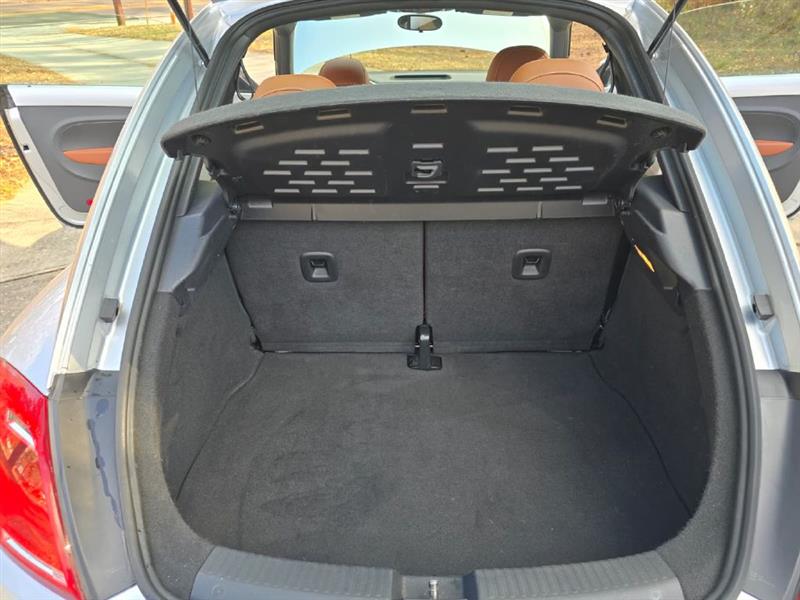 Volkswagen Beetle 1.8T Classic 2015