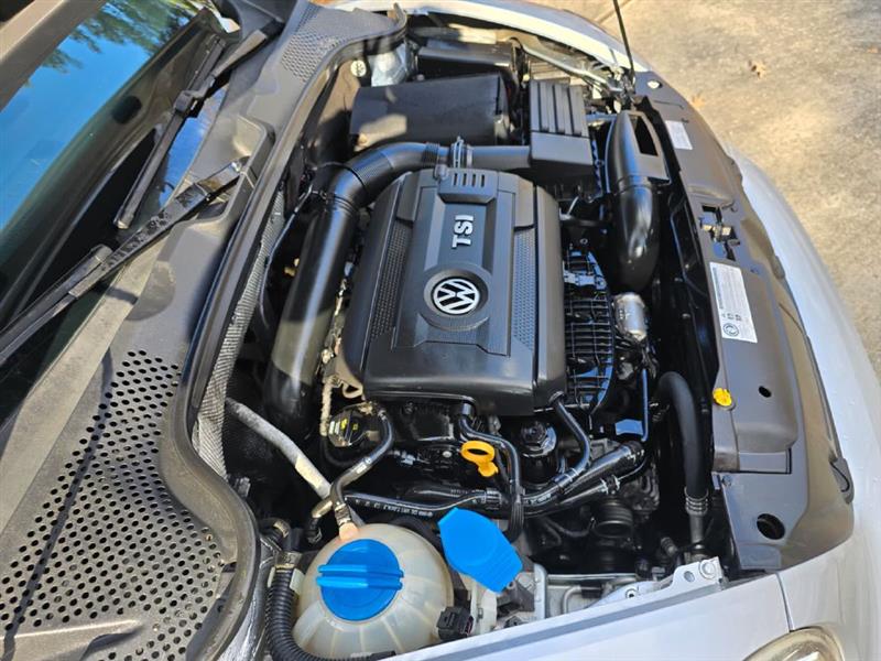 Volkswagen Beetle 1.8T Classic 2015