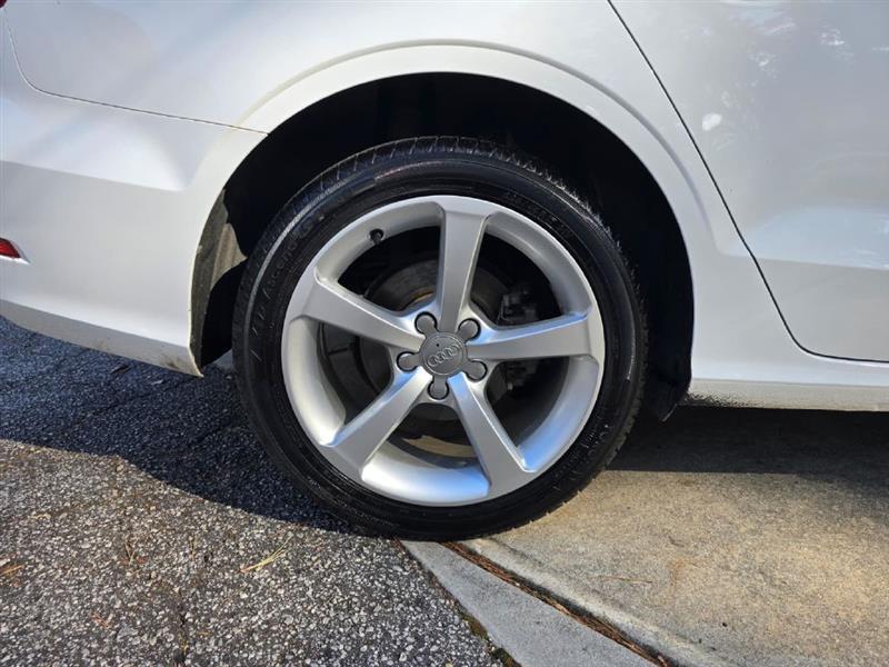 Audi A3 1.8T Premium FWD S tronic 2016