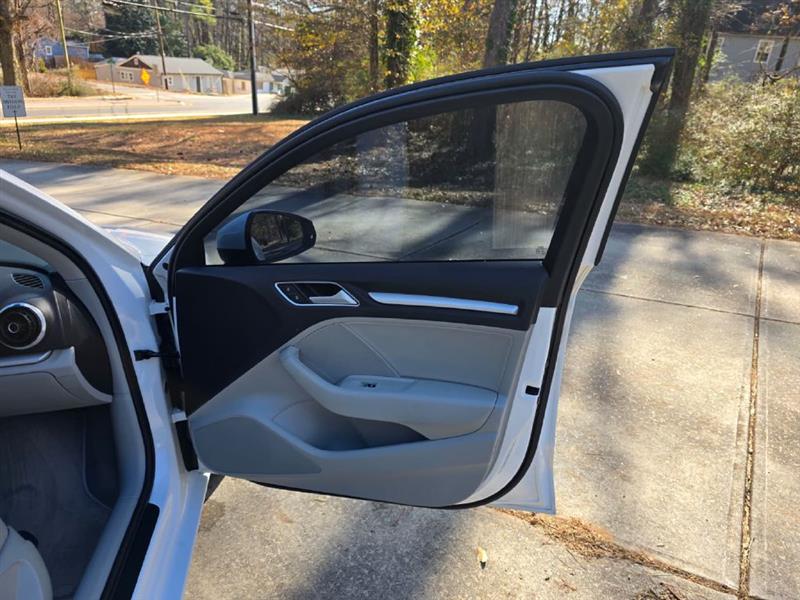 Audi A3 1.8T Premium FWD S tronic 2016