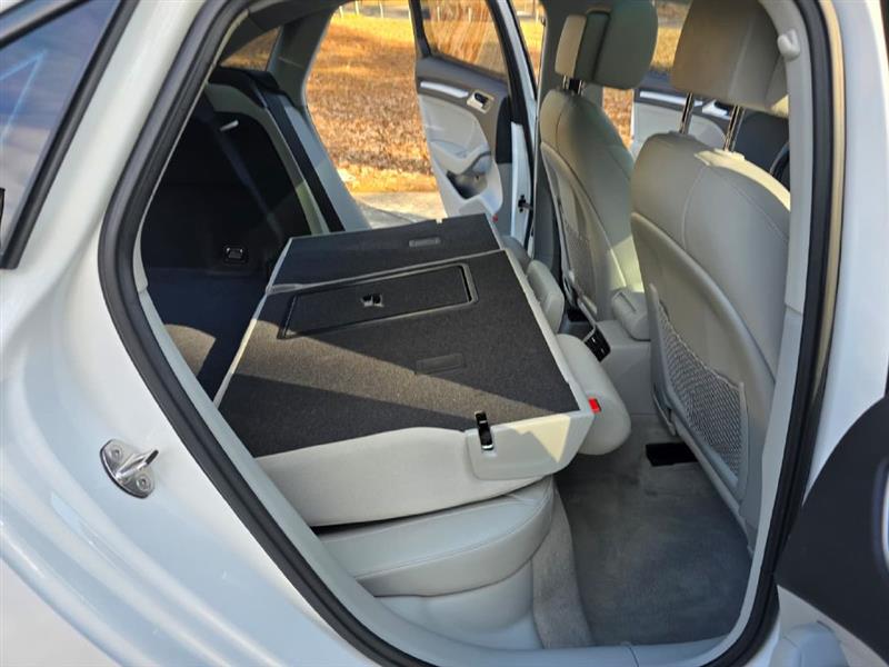 Audi A3 1.8T Premium FWD S tronic 2016