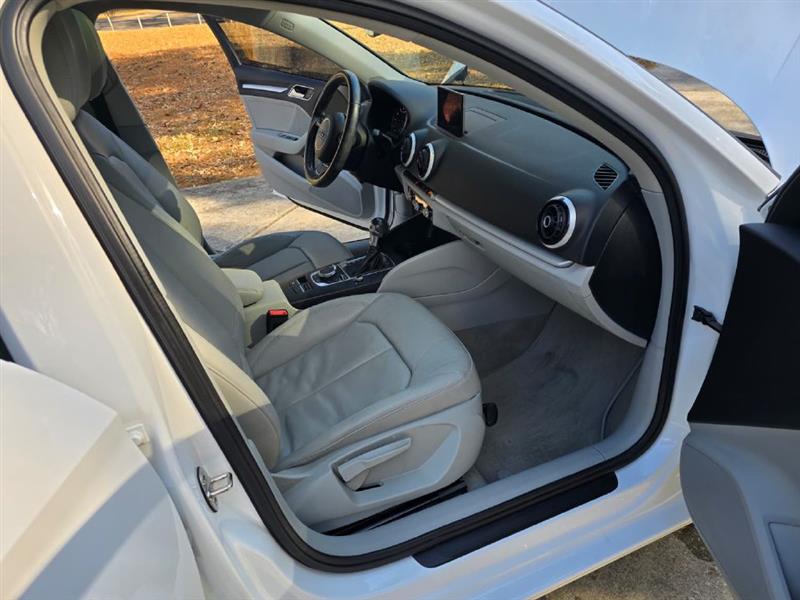 Audi A3 1.8T Premium FWD S tronic 2016