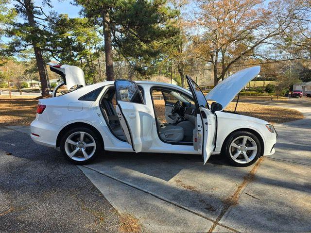 Audi A3 1.8T Premium FWD S tronic 2016