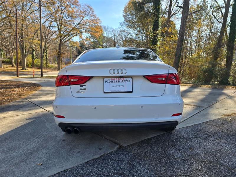 Audi A3 1.8T Premium FWD S tronic 2016