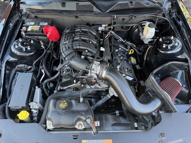 Ford Mustang V6 Coupe 2012