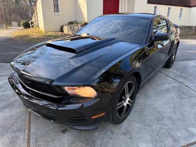 Ford Mustang V6 Coupe 2012