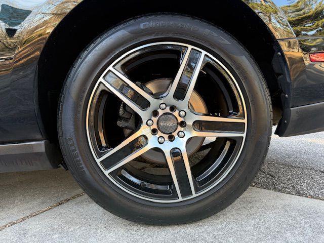 Ford Mustang V6 Coupe 2012