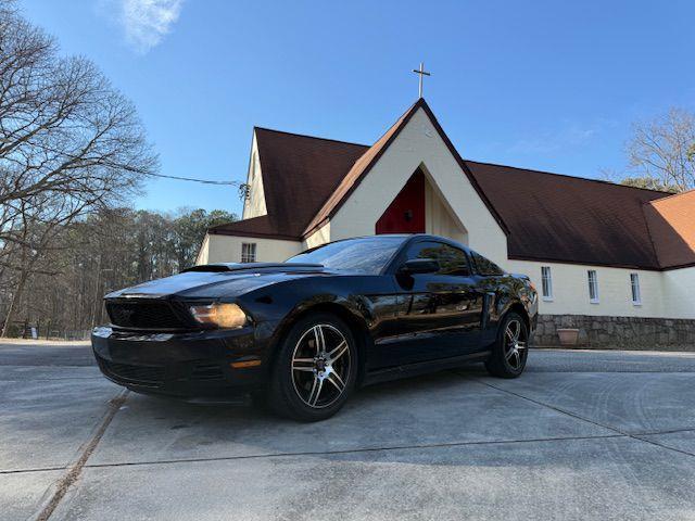 Ford Mustang V6 Coupe 2012
