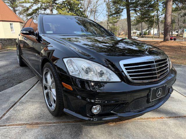 Mercedes-Benz S-Class S63 AMG 2008