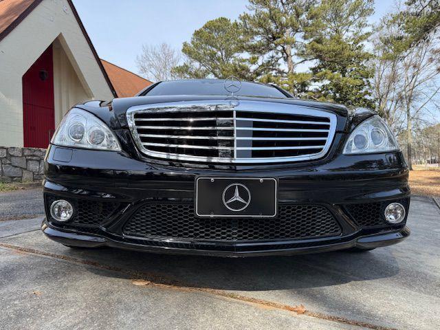 Mercedes-Benz S-Class S63 AMG 2008