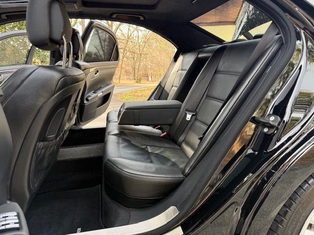 Mercedes-Benz S-Class S63 AMG 2008