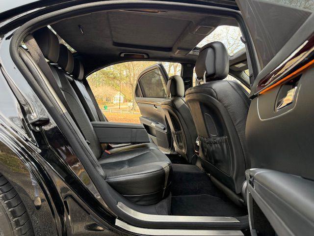 Mercedes-Benz S-Class S63 AMG 2008