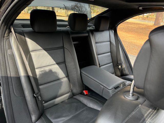 Mercedes-Benz S-Class S63 AMG 2008