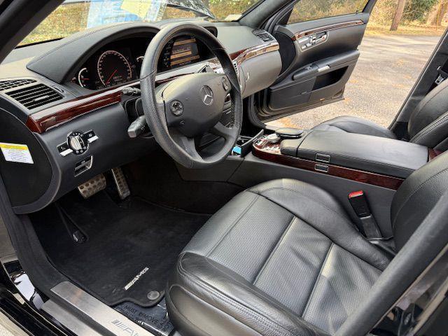 Mercedes-Benz S-Class S63 AMG 2008