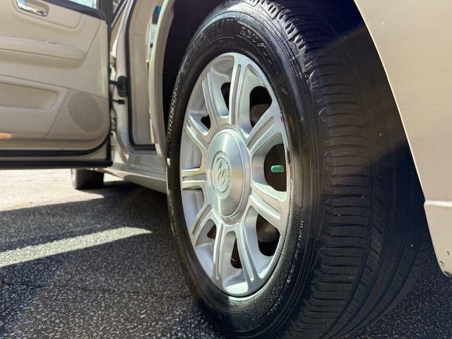 Cadillac DTS V8 2011