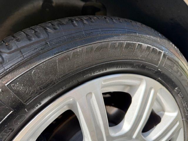 Cadillac DTS V8 2011