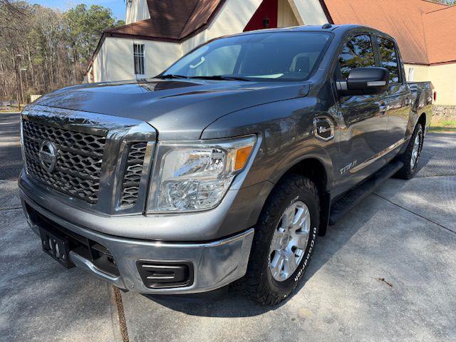 Nissan Titan S Crew Cab 2WD 2017