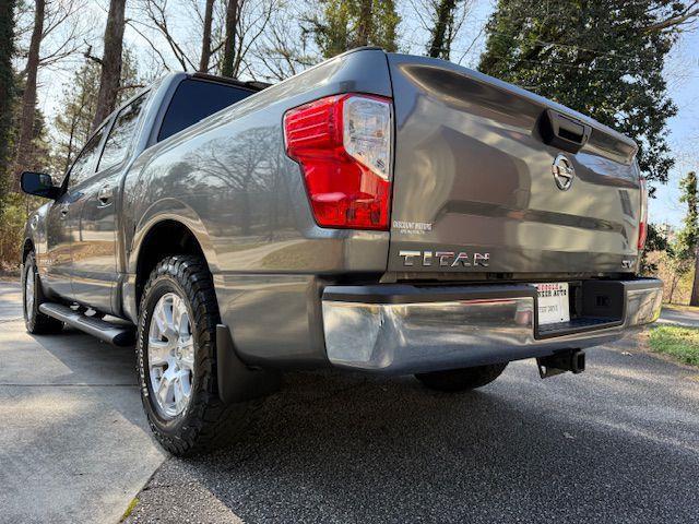 Nissan Titan S Crew Cab 2WD 2017