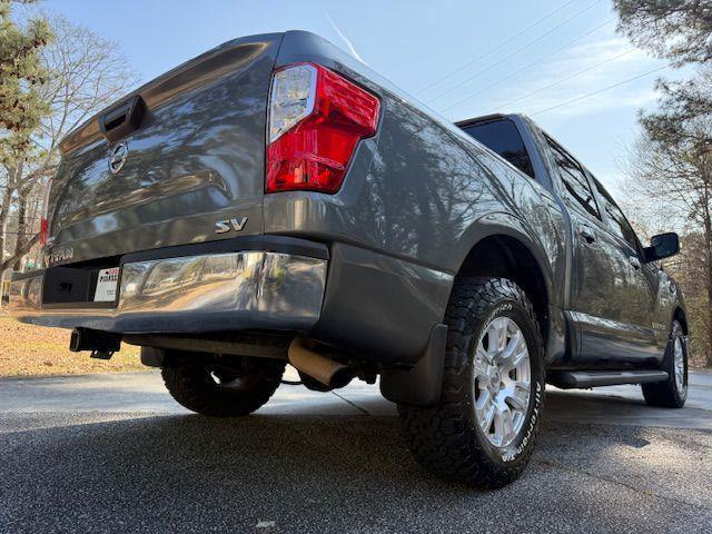 Nissan Titan S Crew Cab 2WD 2017