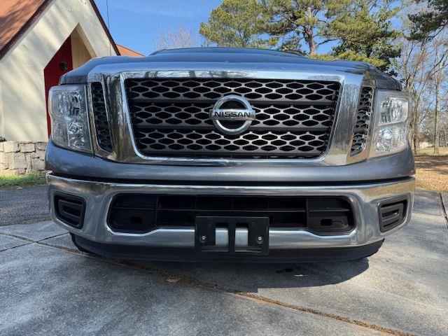 Nissan Titan S Crew Cab 2WD 2017