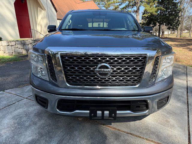 Nissan Titan S Crew Cab 2WD 2017