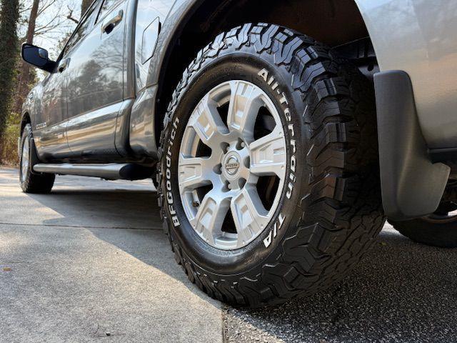 Nissan Titan S Crew Cab 2WD 2017