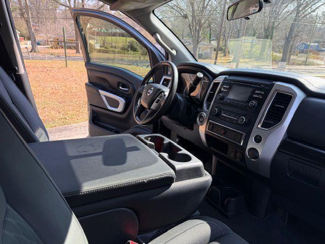 Nissan Titan S Crew Cab 2WD 2017