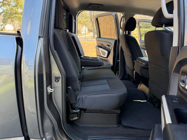 Nissan Titan S Crew Cab 2WD 2017